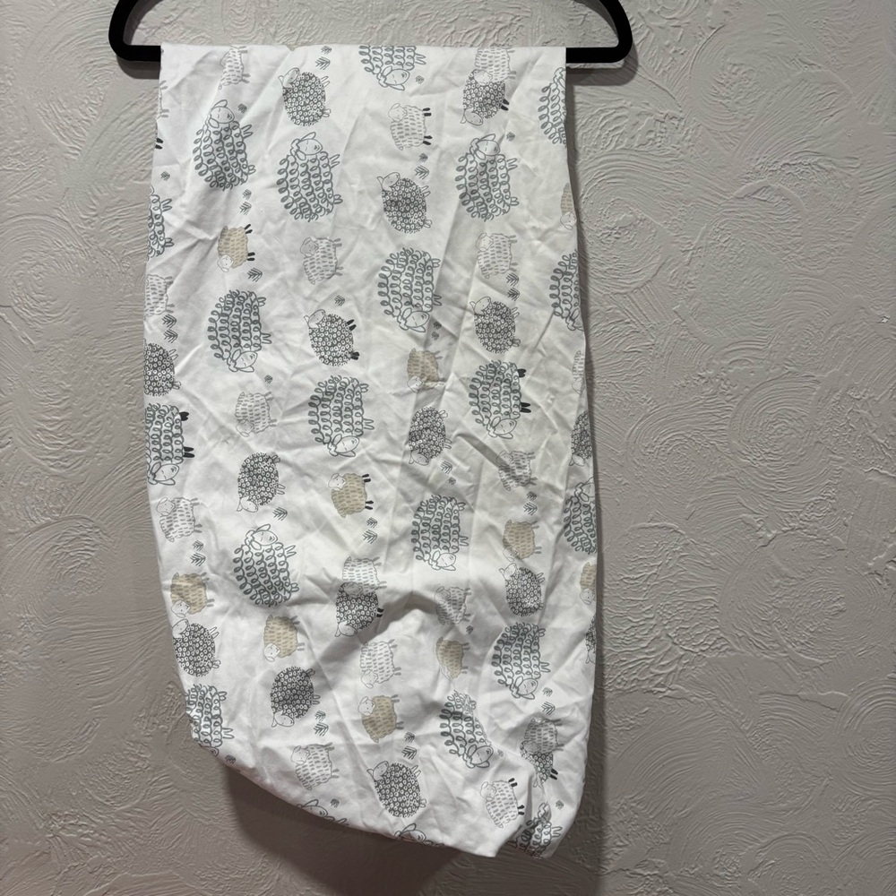 Pottery Barn kids SLEEPY SHEEP organic cotton crib fitted sheet